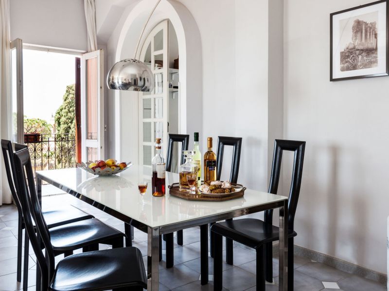 The dining area with balcony