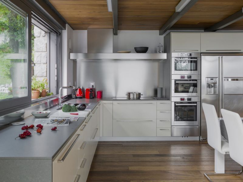 Kitchen with garden view