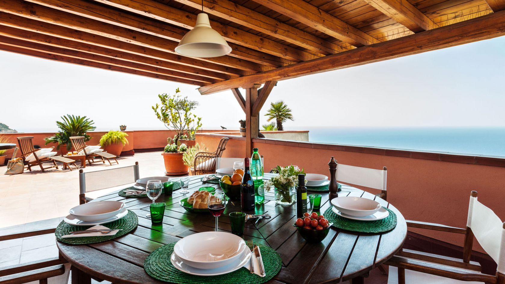 Terrace with al fresco area